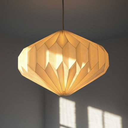 Hanging Origami Lmapshade in diamond shape