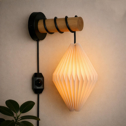 Oakley Plug-in Origami Diamond Wall Light