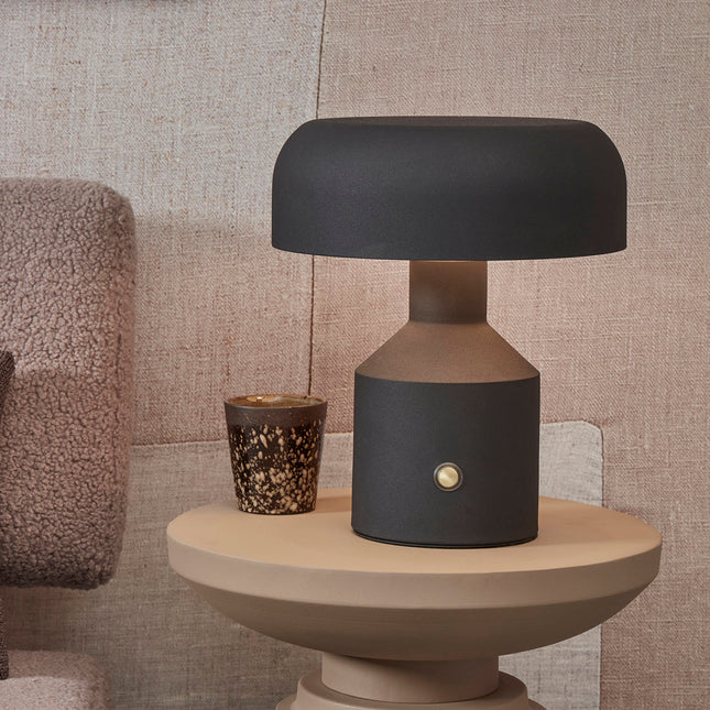 Porto Metal Table Lamp